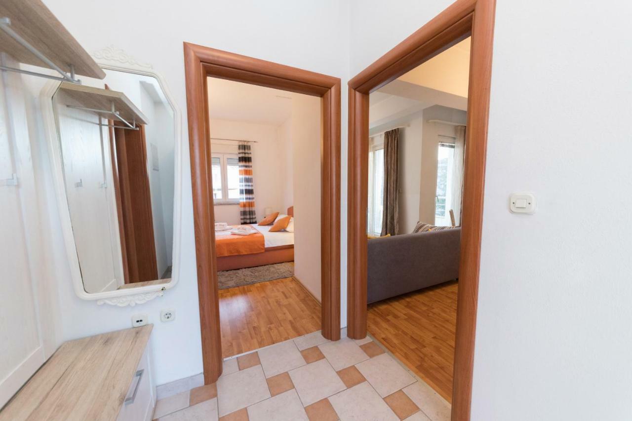 Apartments Lili Family ザダル エクステリア 写真